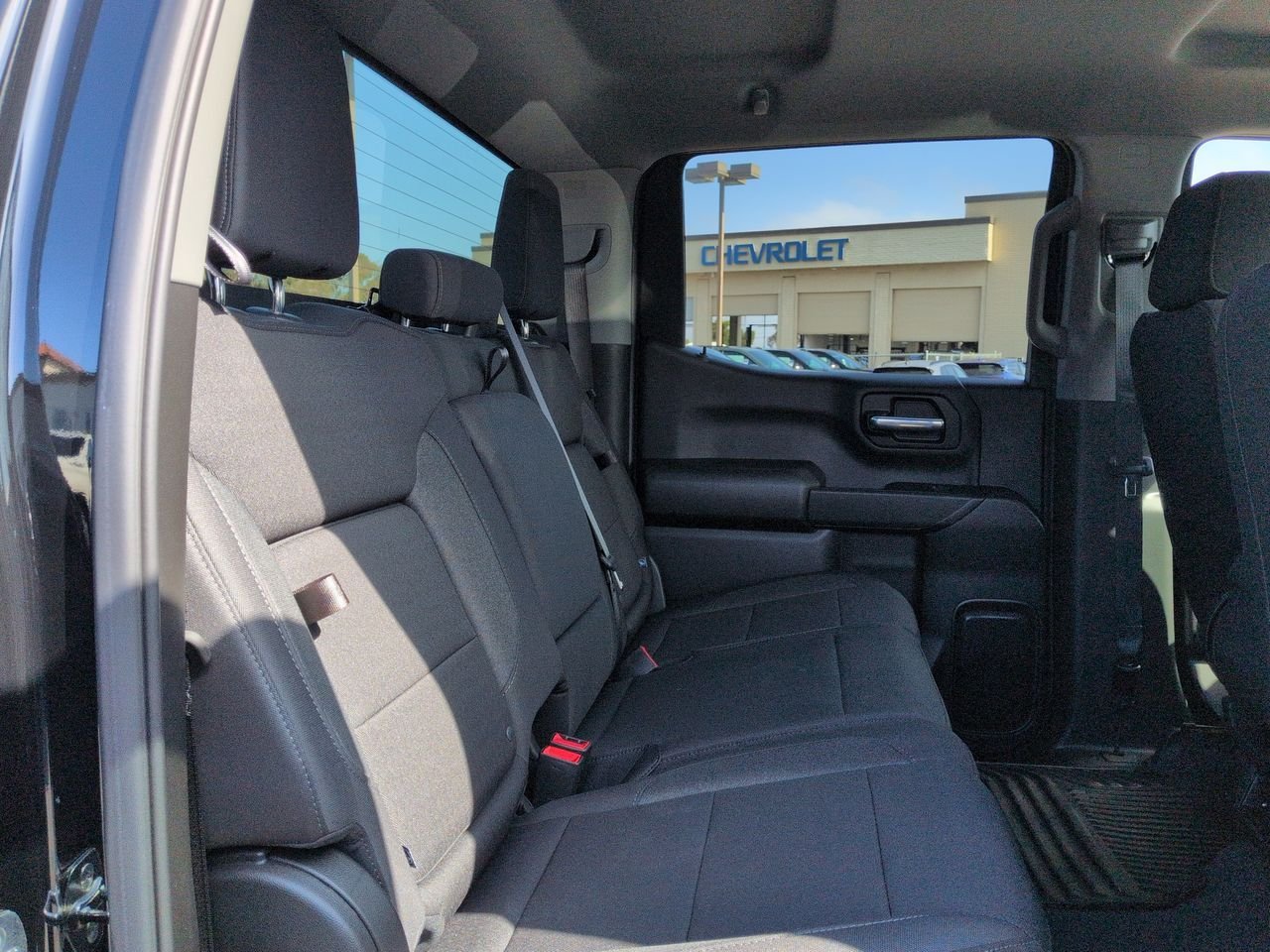 New 2026 Chevrolet Silverado 1500 Custom AWD/4WD image 28