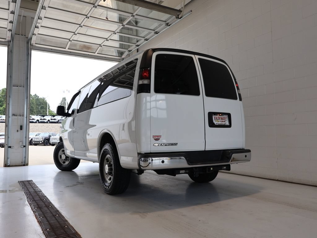 Used 2013 Chevrolet Express 3500 LT w/ LT Preferred Equipment Group RWD image 28