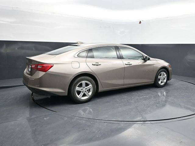 Used 2024 Chevrolet Malibu LT FWD image 9