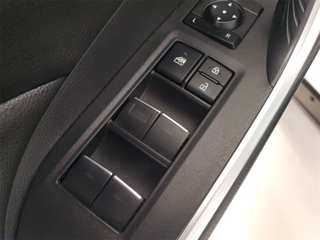 Used 2023 Toyota RAV4 XLE image 20