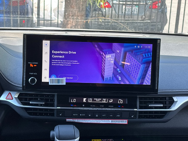 New 2026 Toyota Sienna XLE Woodland Edition AWD/4WD image 23
