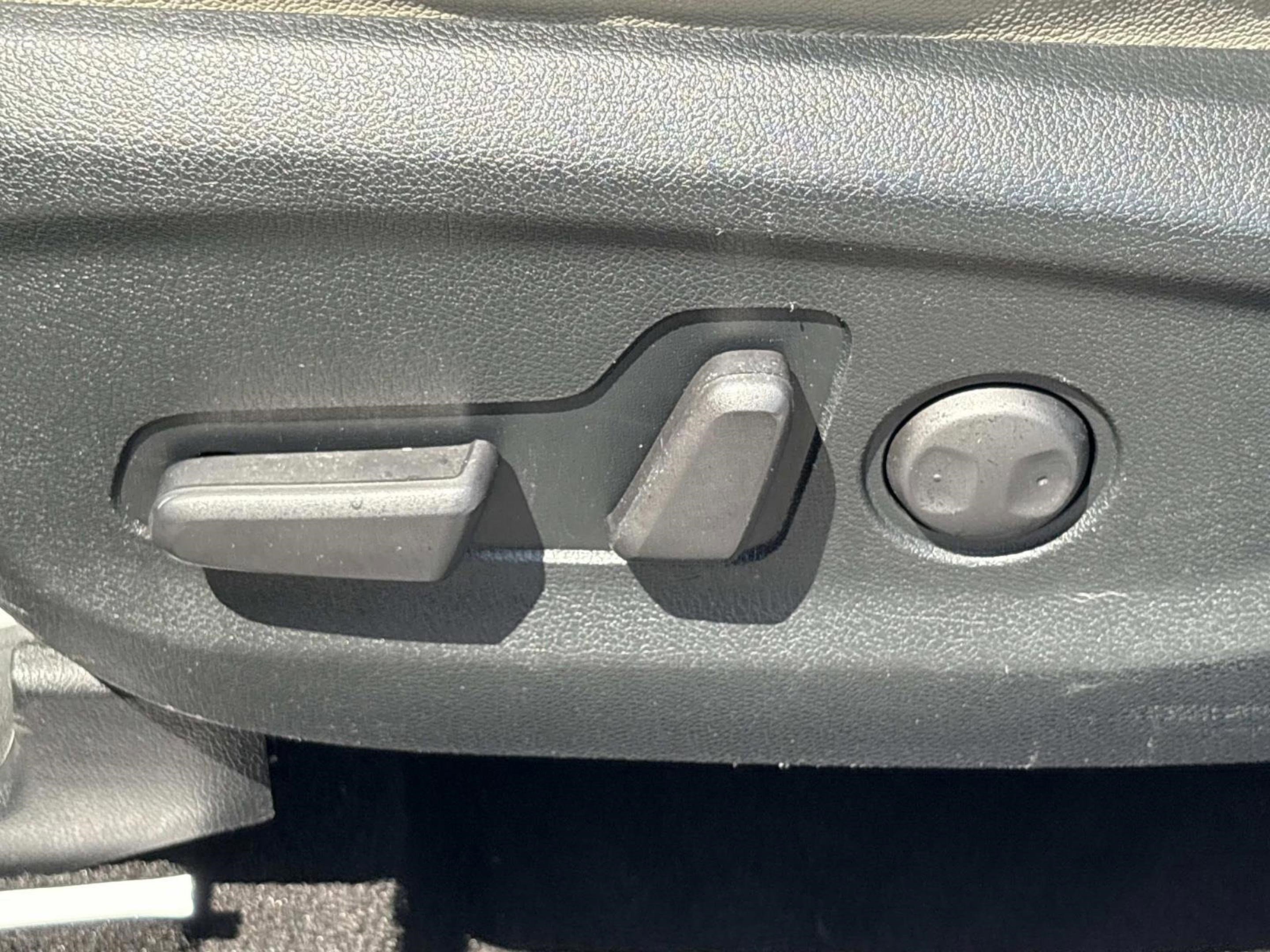 Used 2022 Kia Sportage Nightfall Edition w/ Nighfall AWD Premium Package image 23