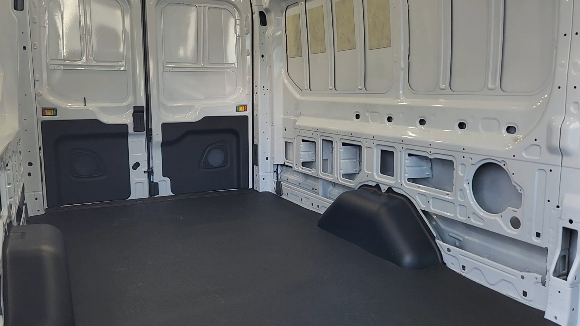 New 2026 Ford Transit 350 148 High Roof Extended AWD image 16