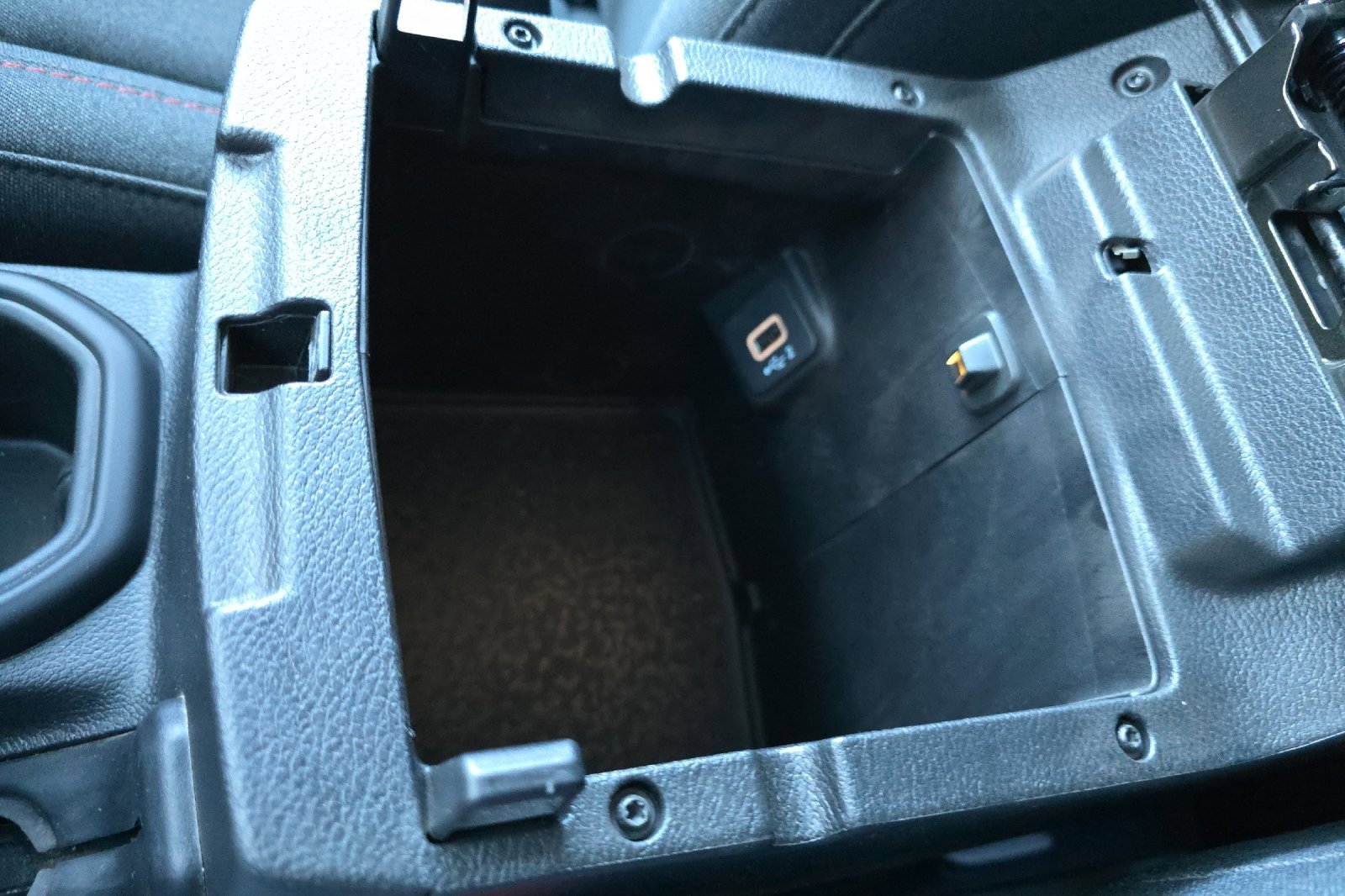 Used 2025 Jeep Gladiator Rubicon w/ Convenience Group image 29