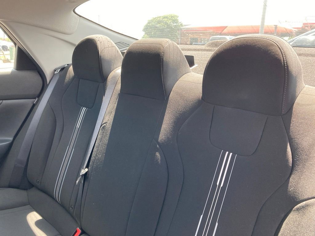 Used 2024 Hyundai Elantra SEL FWD image 10
