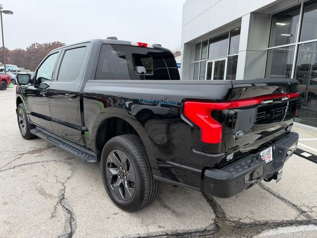 Used 2023 Ford F150 Lightning Lariat w/ Equipment Group 511A High image 5