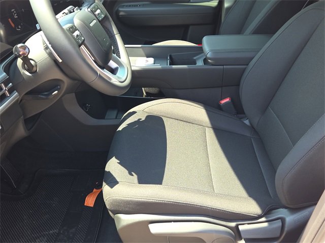 New 2026 Hyundai Santa Fe SE image 16