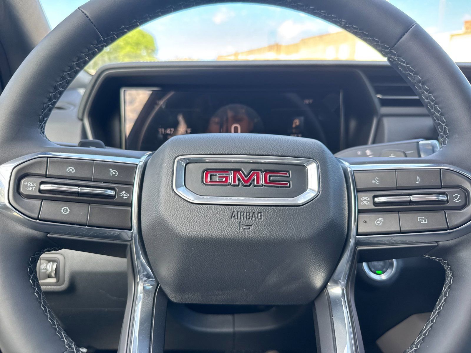 New 2026 GMC Terrain Elevation image 25