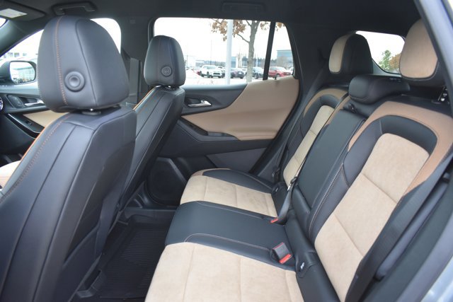 New 2026 Chevrolet Equinox ACTIV w/ Safety and Technology Package image 16