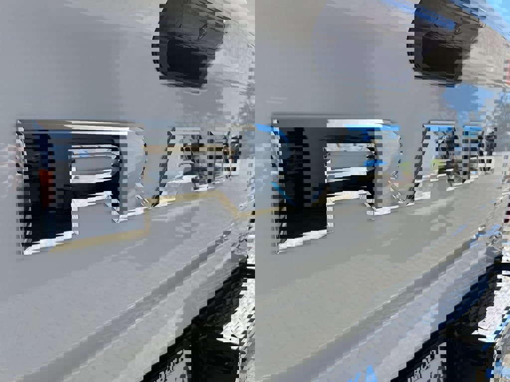 New 2026 RAM 2500 Tradesman image 22