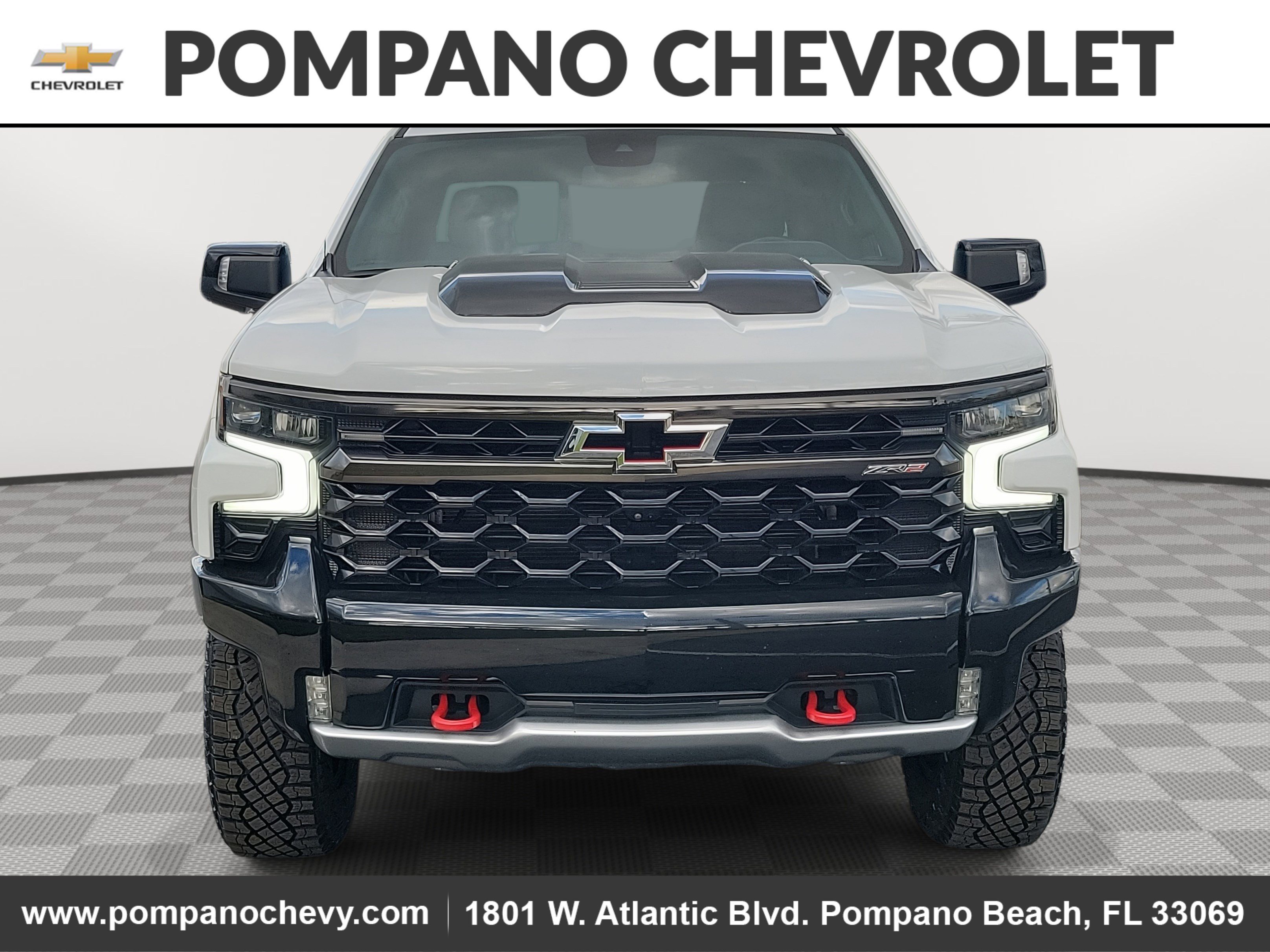 Used 2023 Chevrolet Silverado 1500 ZR2 image 2