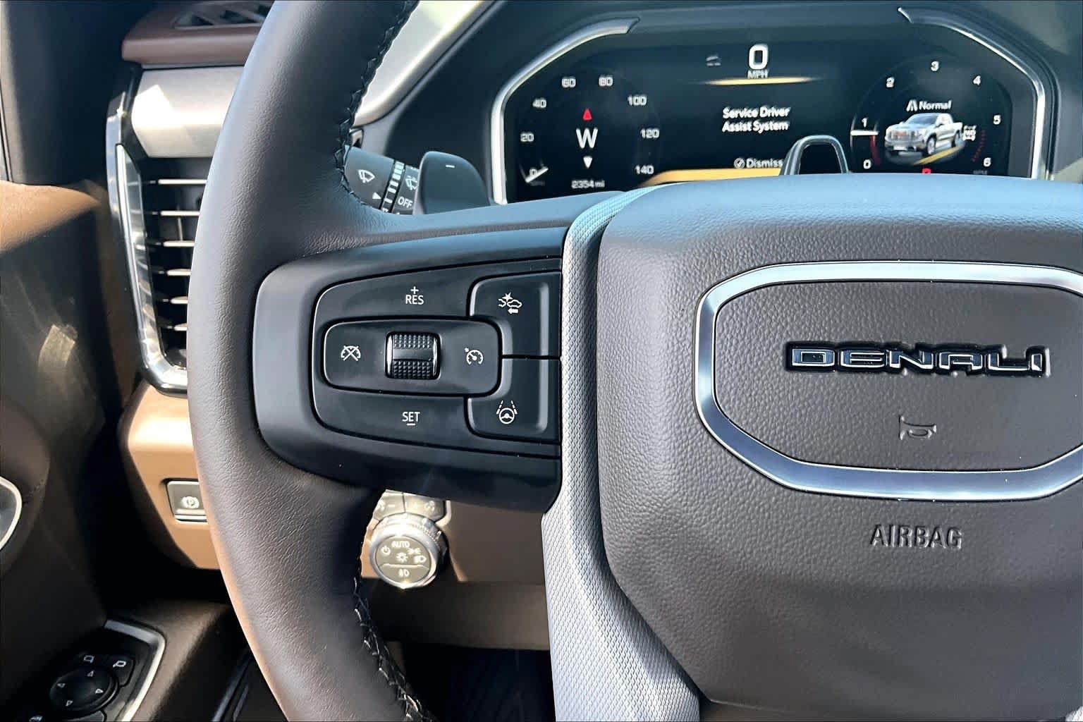 Used 2026 GMC Sierra 1500 Denali AWD/4WD image 24