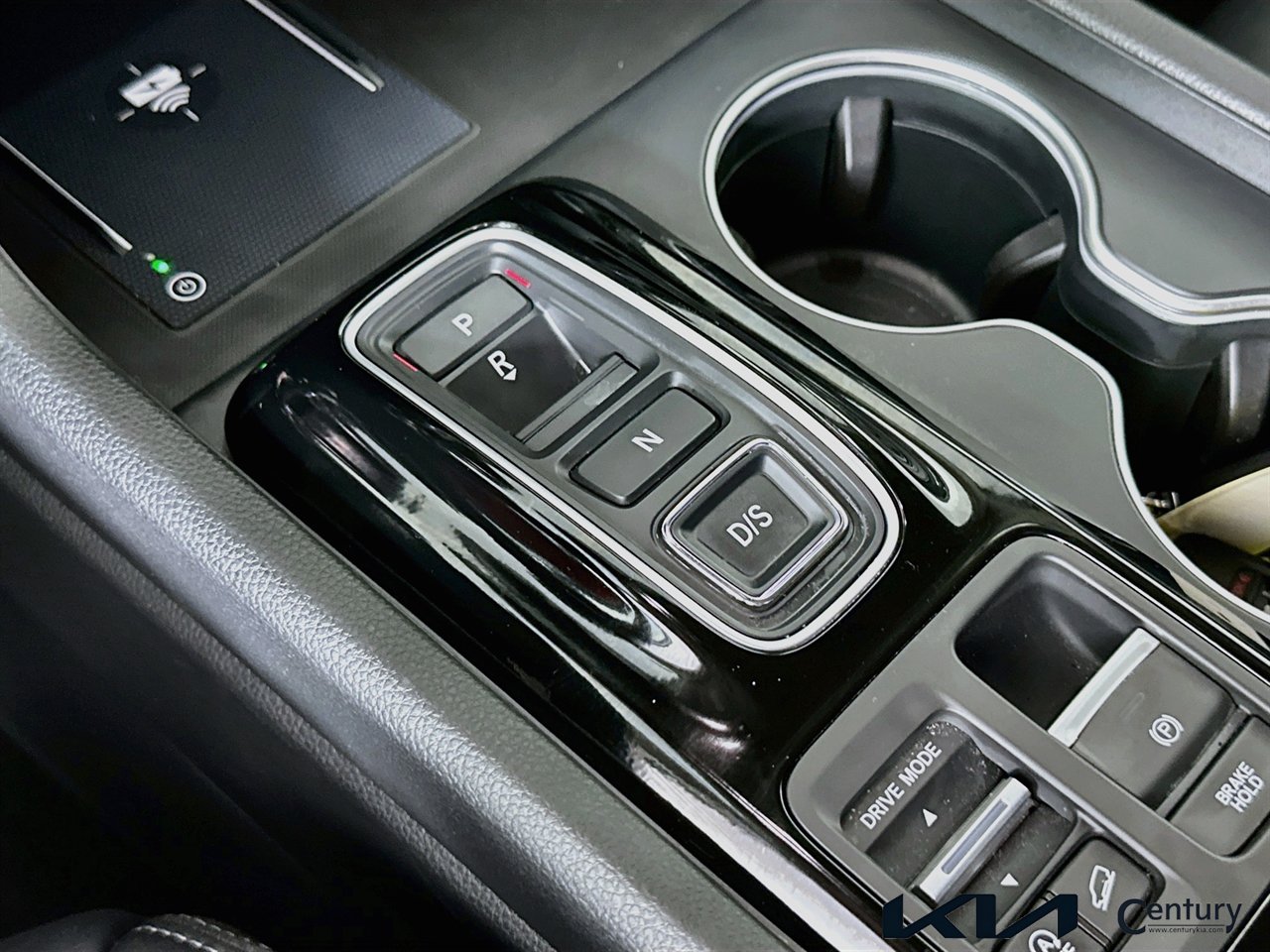 Used 2023 Honda Pilot Touring image 17