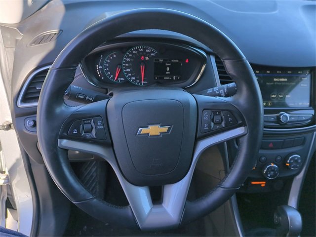 Certified 2018 Chevrolet Trax LT w/ LT Convenience Package image 13