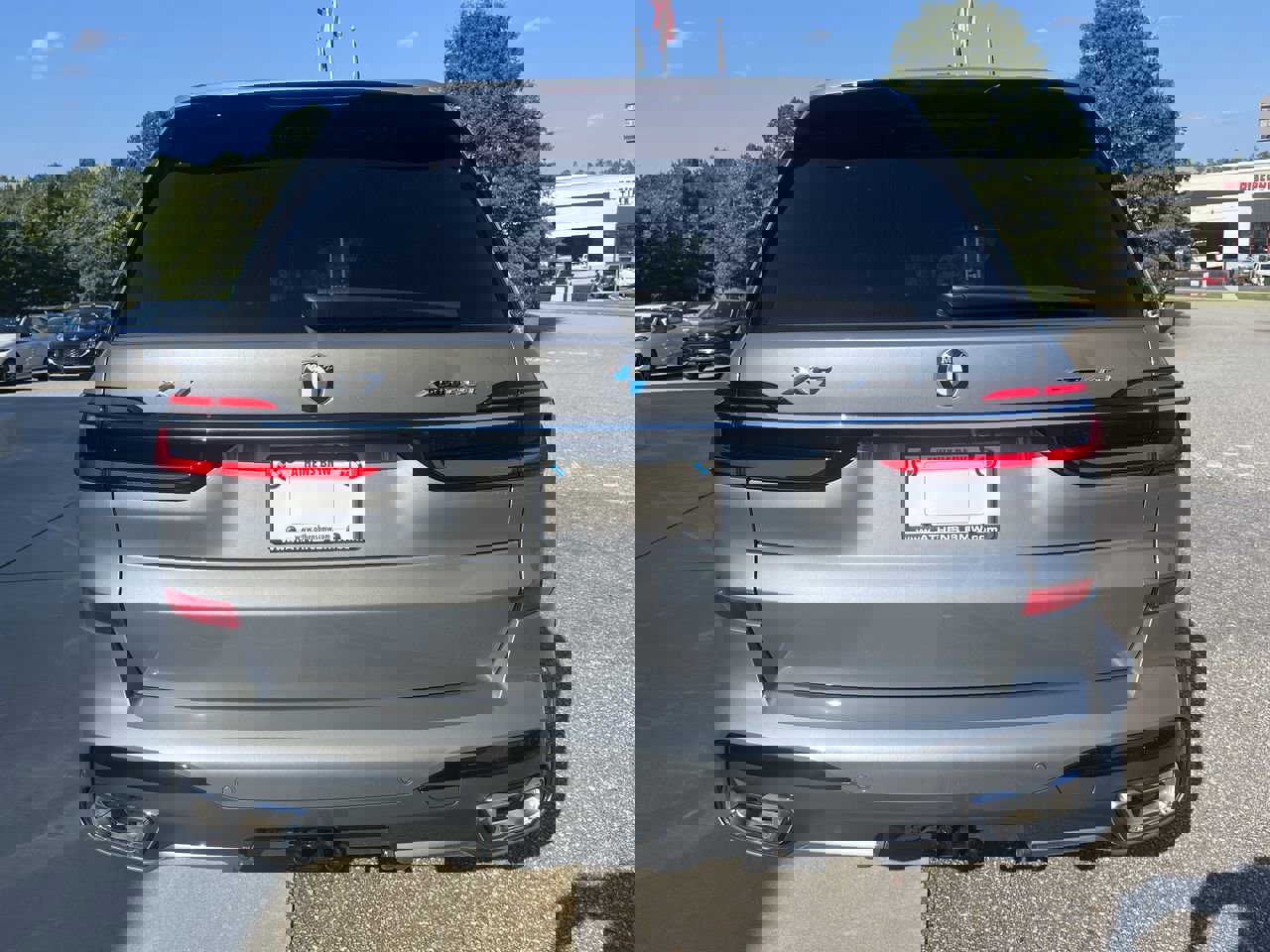New 2026 BMW X7 xDrive40i w/ M Sport Package image 12
