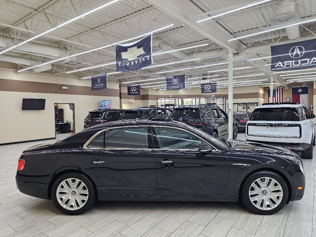 Used 2014 Bentley Flying Spur W12 AWD/4WD image 5