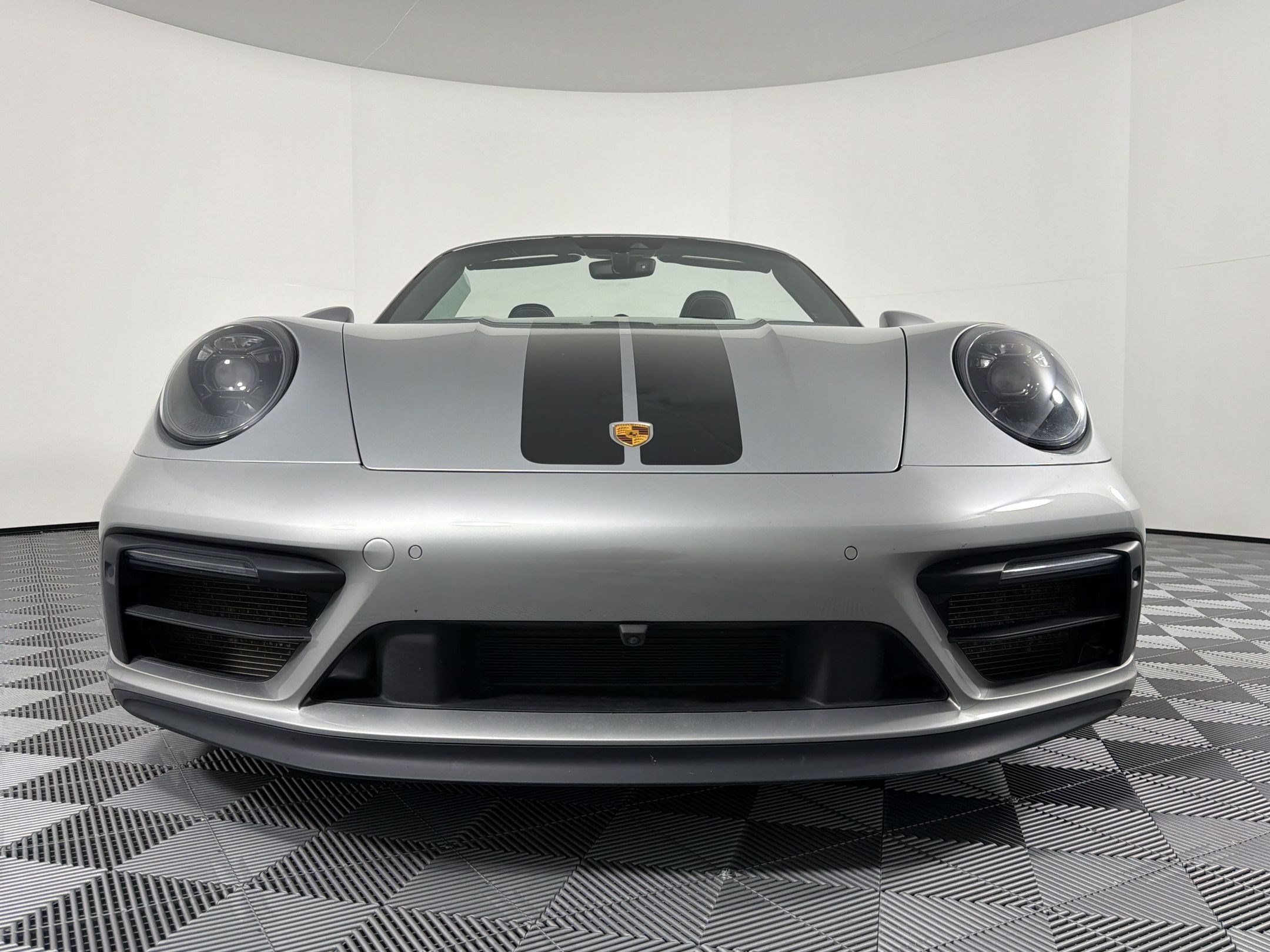 Certified 2023 Porsche 911 Carrera 4 GTS AWD/4WD image 6