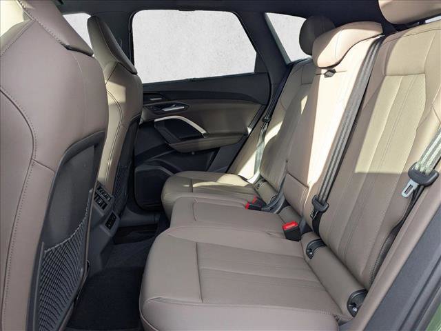 New 2025 Audi Q5 Prestige image 17