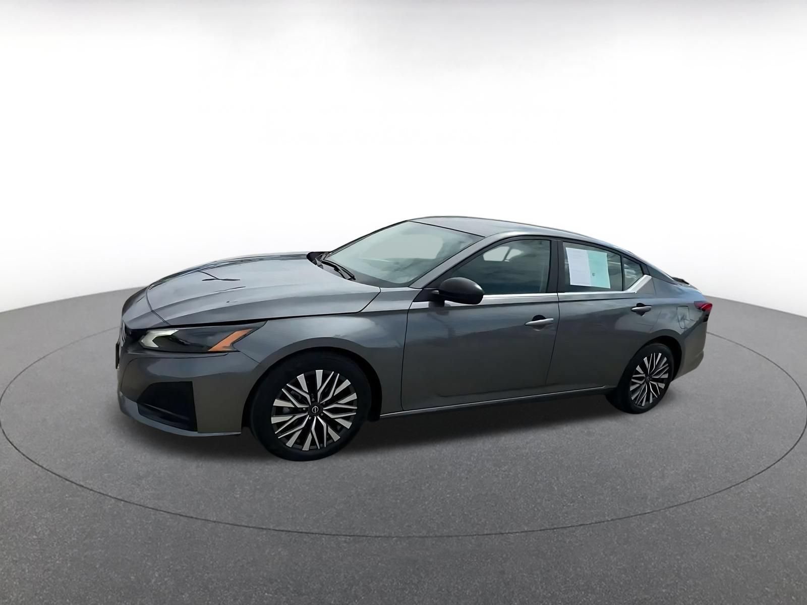 Used 2026 Nissan Altima 2.5 SV FWD image 6
