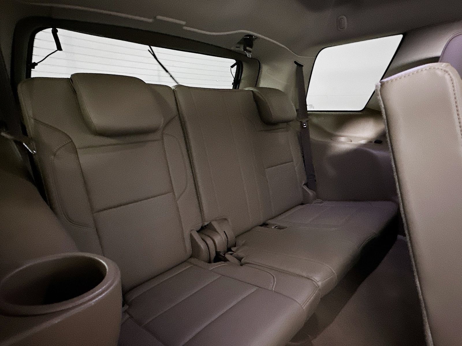 Used 2019 Chevrolet Tahoe LT w/ Luxury Package AWD/4WD image 26