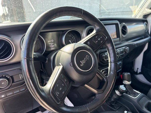 Used 2023 Jeep Wrangler Unlimited w/ Cold Weather Group AWD/4WD image 10