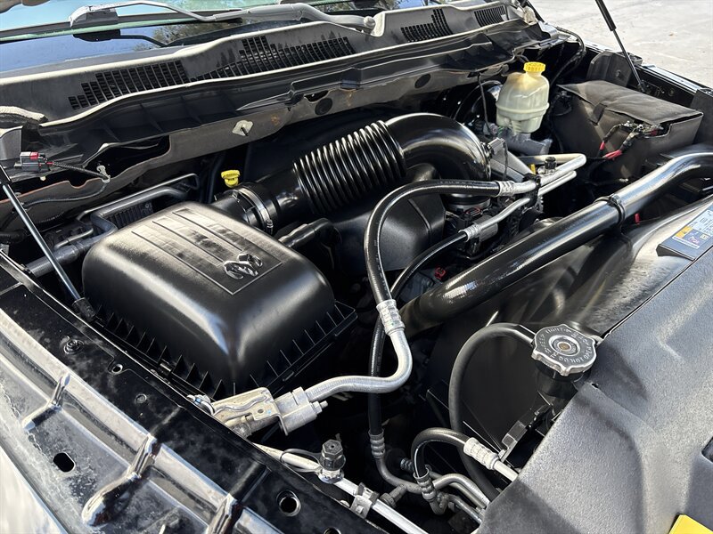Used 2014 RAM 1500 Express AWD/4WD image 42