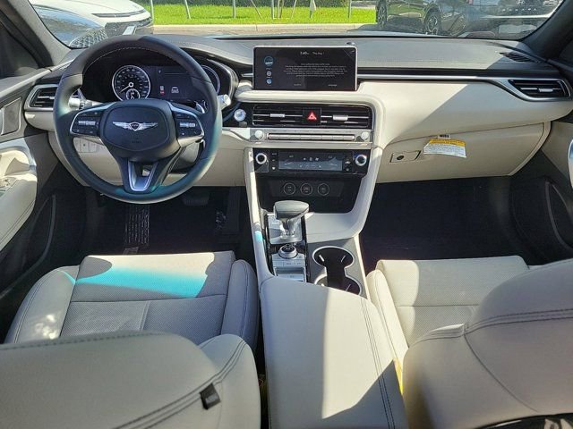 Used 2025 Genesis G70 2.5T RWD image 12