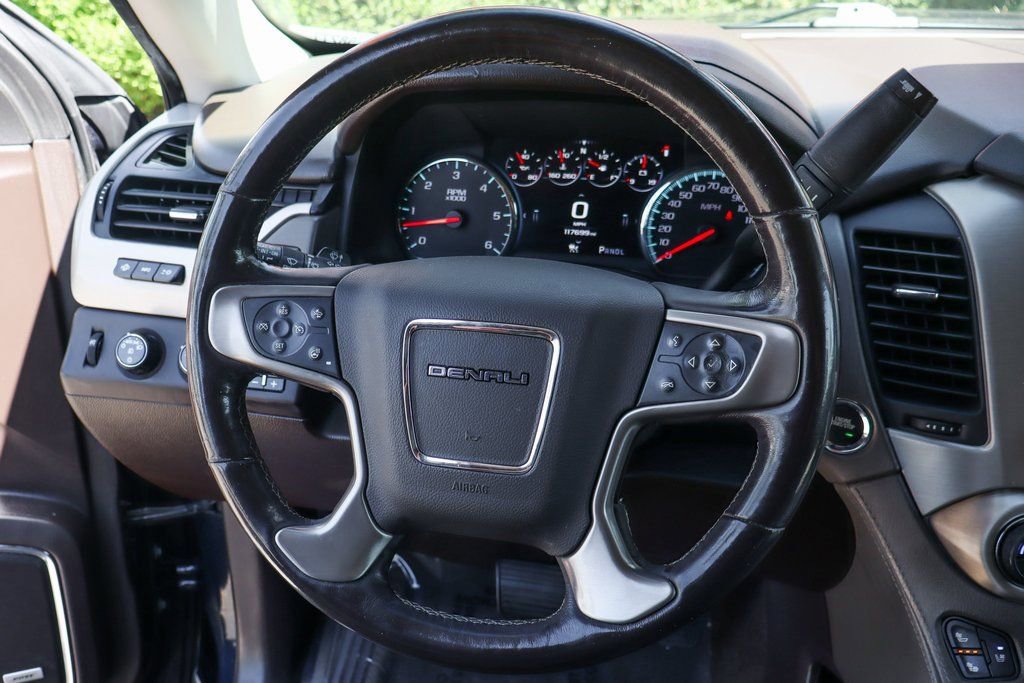 Used 2018 GMC Yukon Denali w/ Denali Ultimate Package image 24