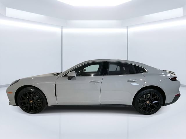New 2026 Porsche Panamera 4 image 2