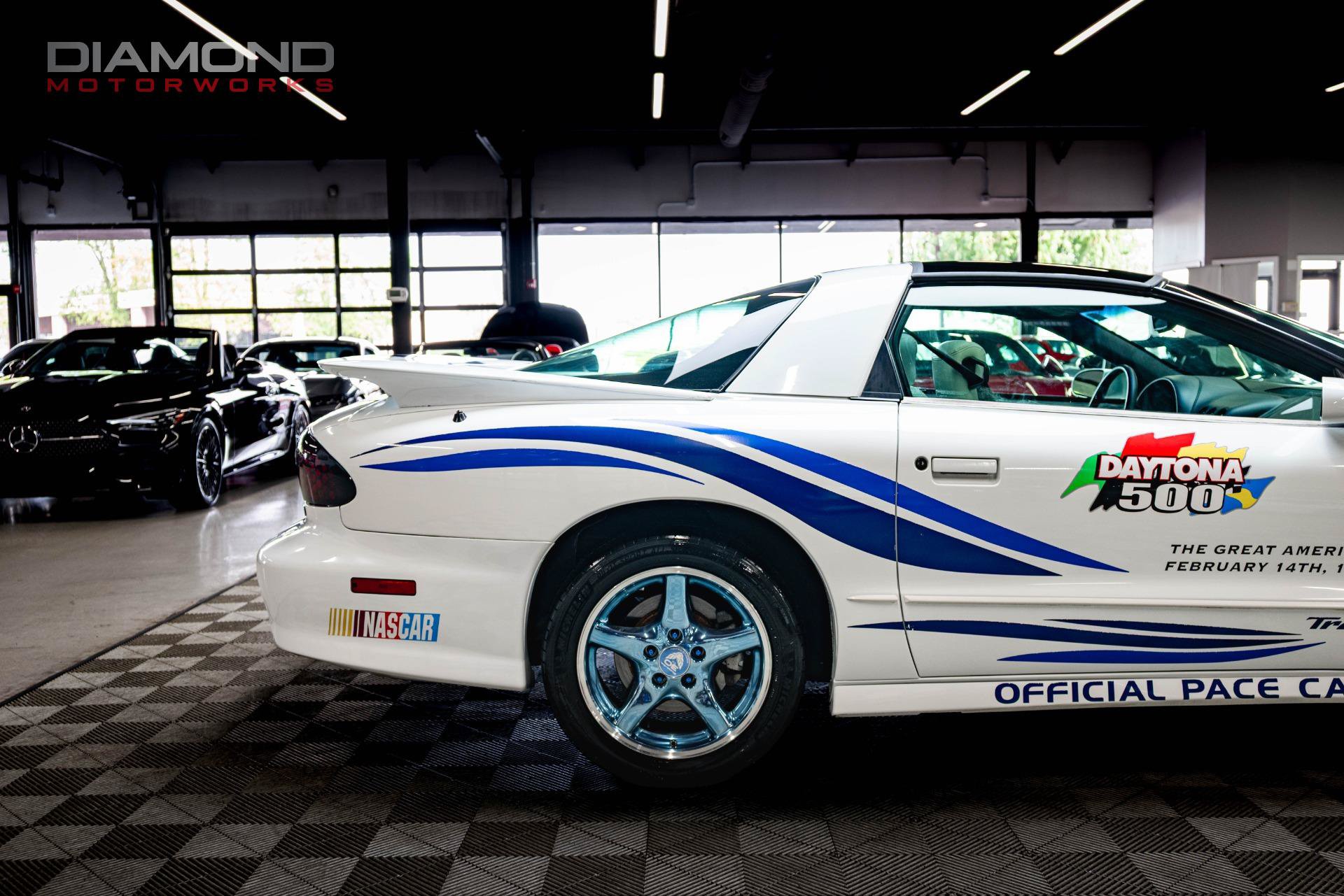 Used 1999 Pontiac Firebird Formula RWD image 27