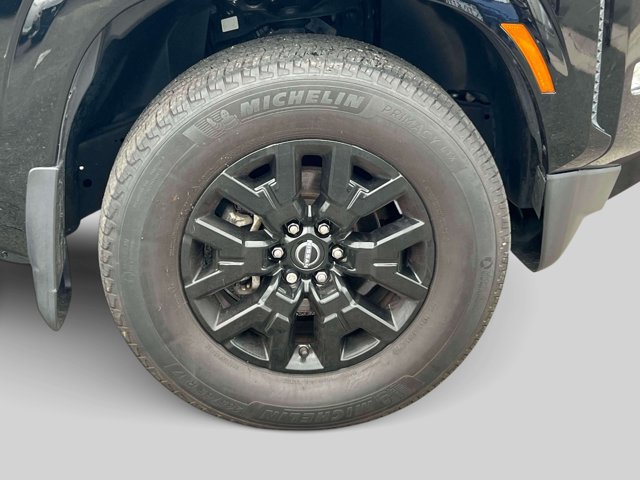 Used 2023 Nissan Frontier SV w/ Midnight Edition Package AWD/4WD image 8