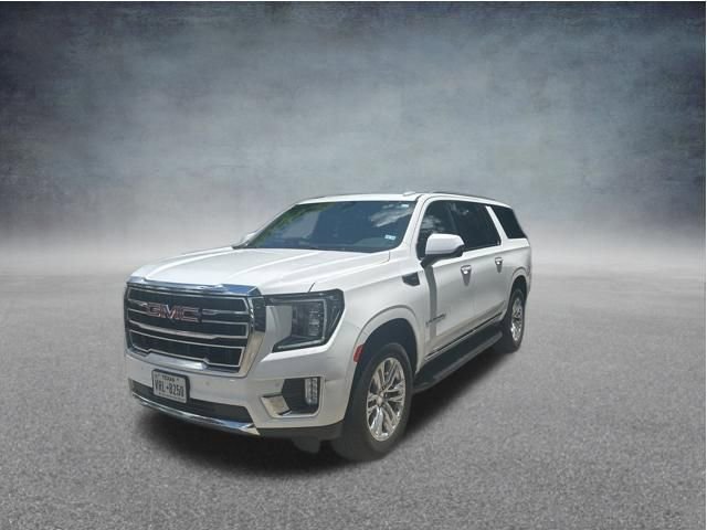 Used 2024 GMC Yukon XL SLT w/ SLT Luxury Package AWD/4WD image 2