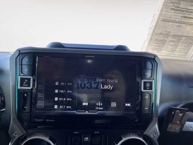 Used 2012 Jeep Wrangler Rubicon w/ Dual Top Group image 20