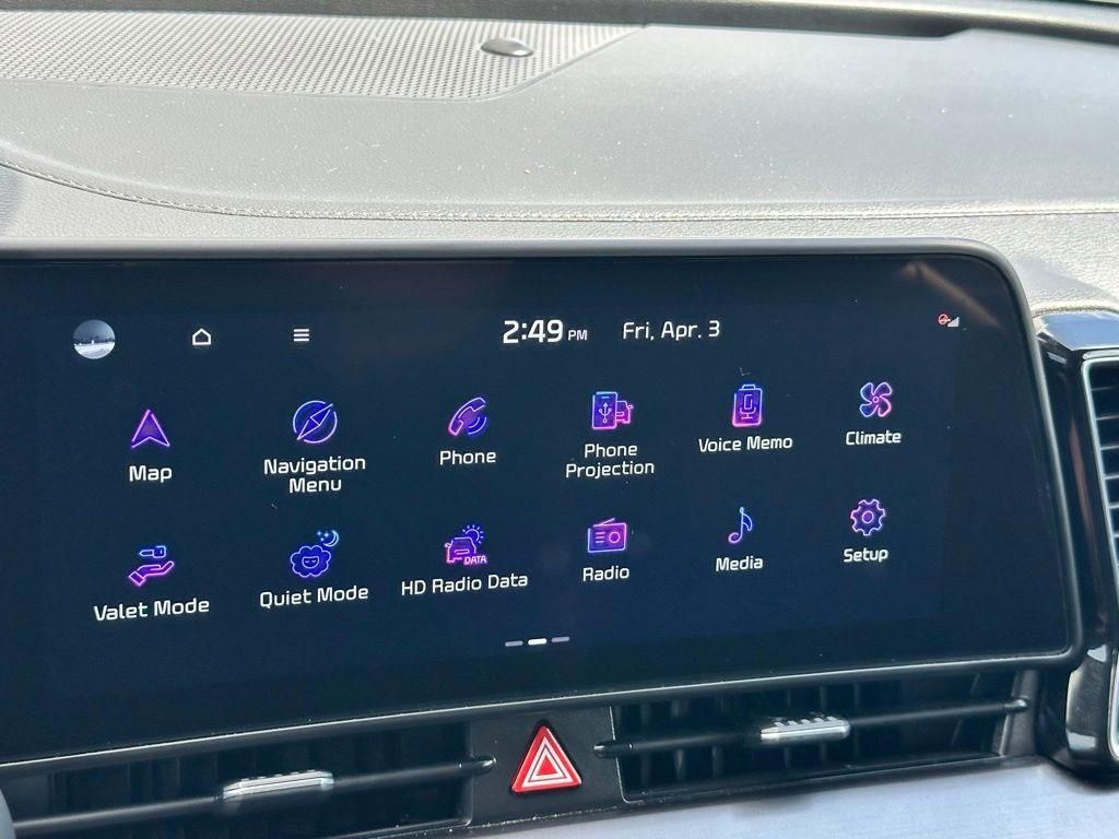 Used 2024 Kia Sportage EX image 20