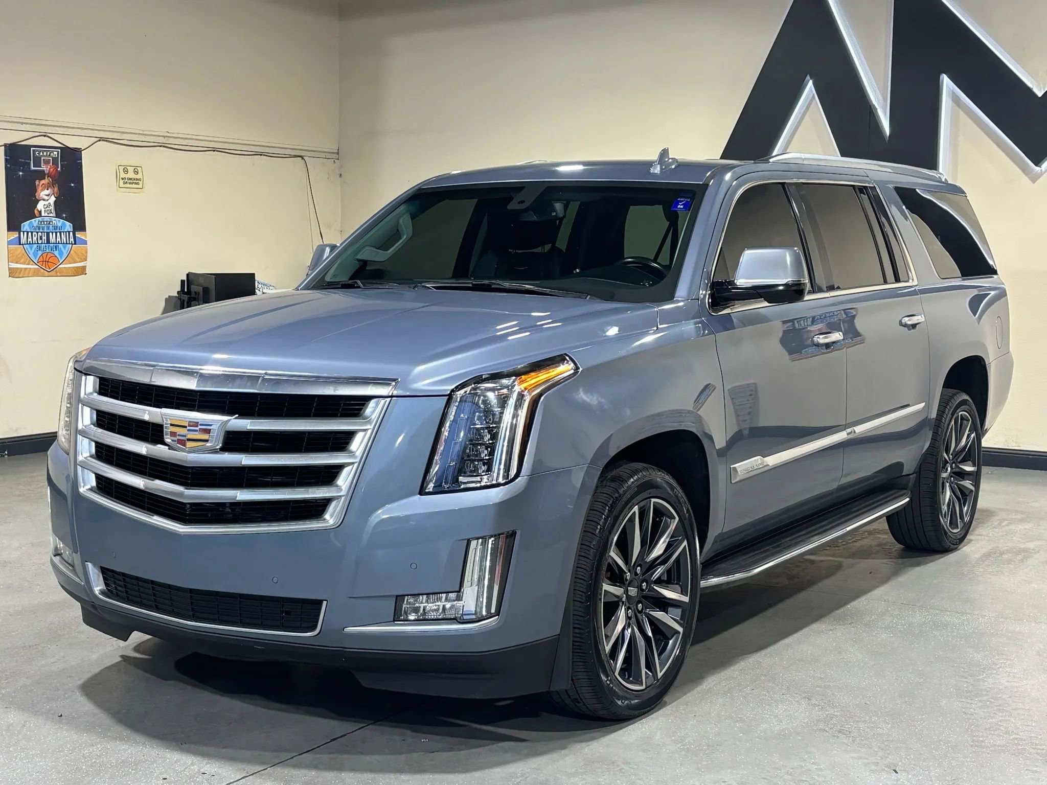 Used 2016 Cadillac Escalade ESV 2WD