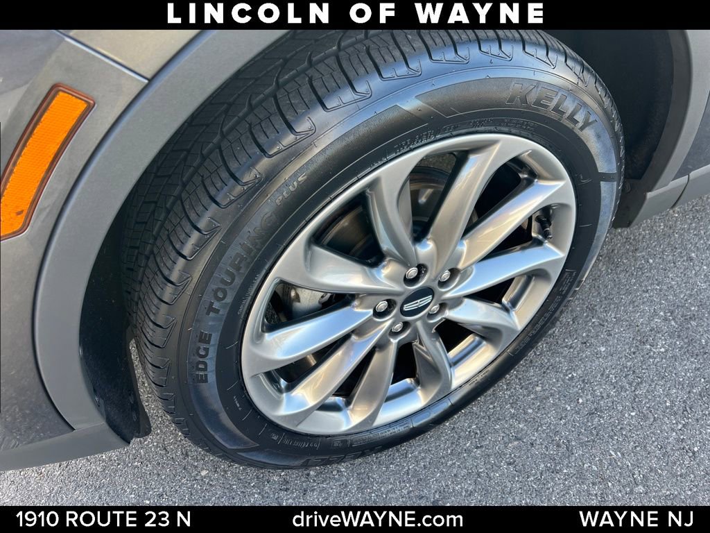 Used 2020 Lincoln Corsair AWD w/ Premium Package image 9