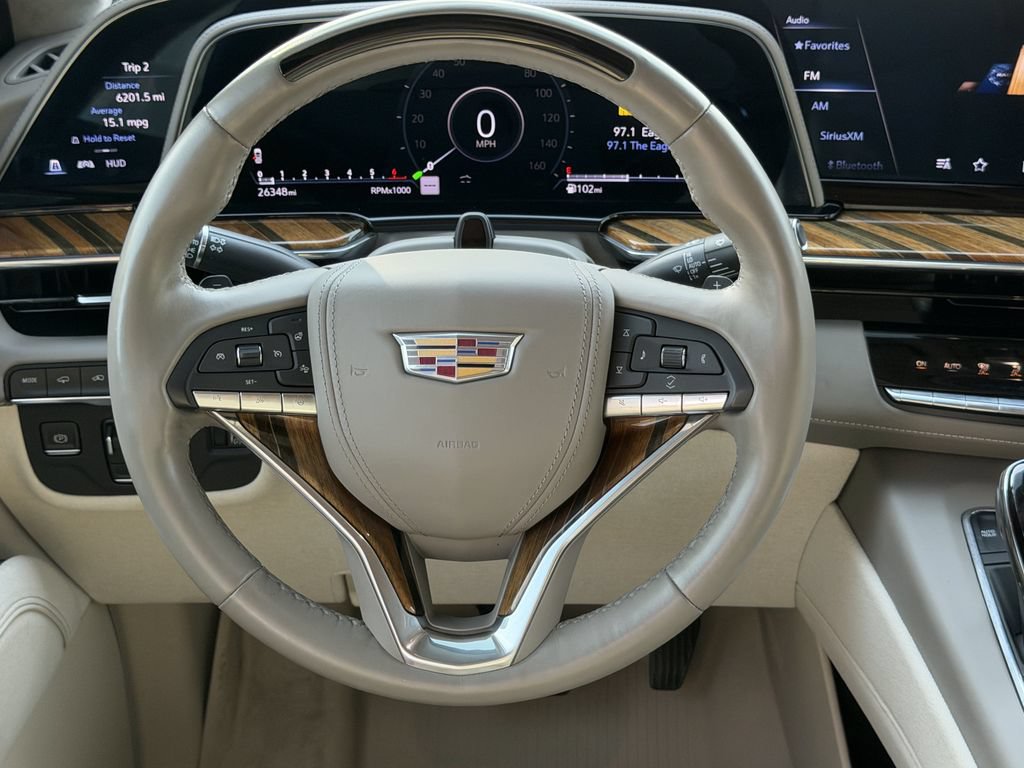 Used 2023 Cadillac Escalade Premium Luxury Platinum RWD image 11