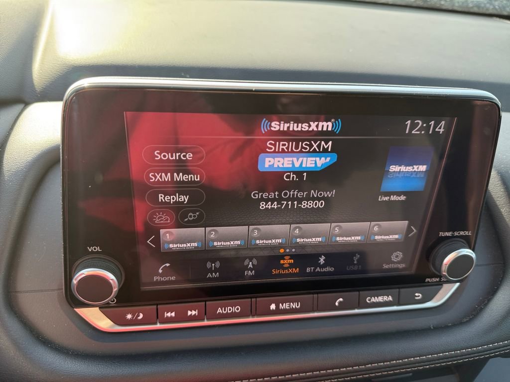 Used 2024 Nissan Rogue S image 17