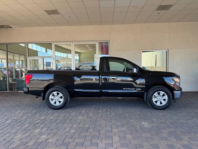Used 2018 Nissan Titan SV w/ SV Utility Package RWD image 6