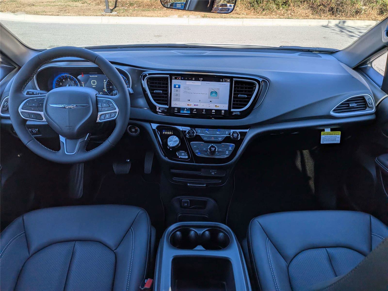 New 2026 Chrysler Voyager LX image 16