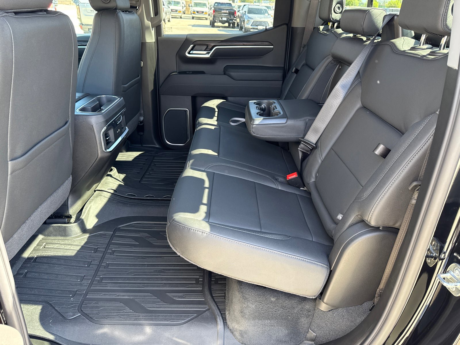 Used 2026 GMC Sierra 1500 SLT w/ SLT Premium Plus Package AWD/4WD image 20