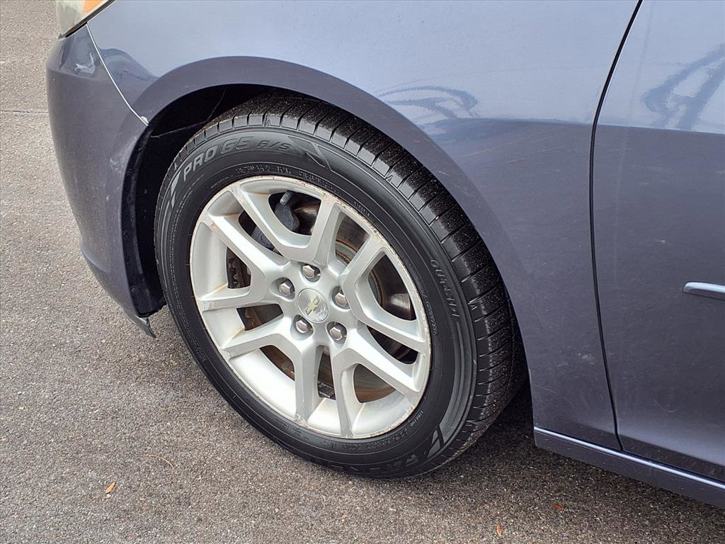 Used 2014 Chevrolet Malibu LT w/ Power Convenience Package image 24