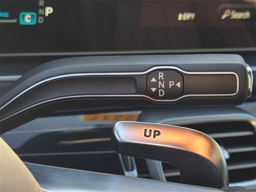 New 2026 Mercedes-Benz GLE 63 AMG S image 23