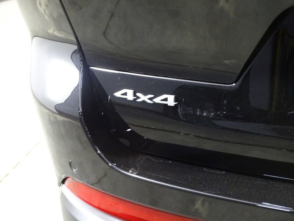 New 2025 Jeep Grand Cherokee L Laredo w/ Luxury Tech Group I image 46