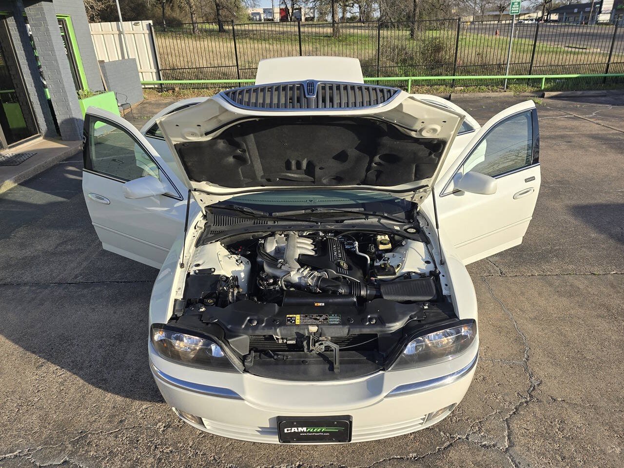 Used 2004 Lincoln LS RWD image 44