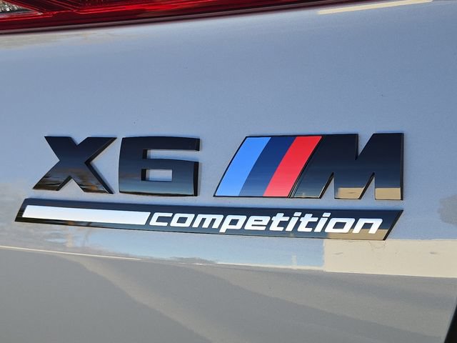 New 2025 BMW X6 M Competition w/ Executive Package AWD/4WD image 16