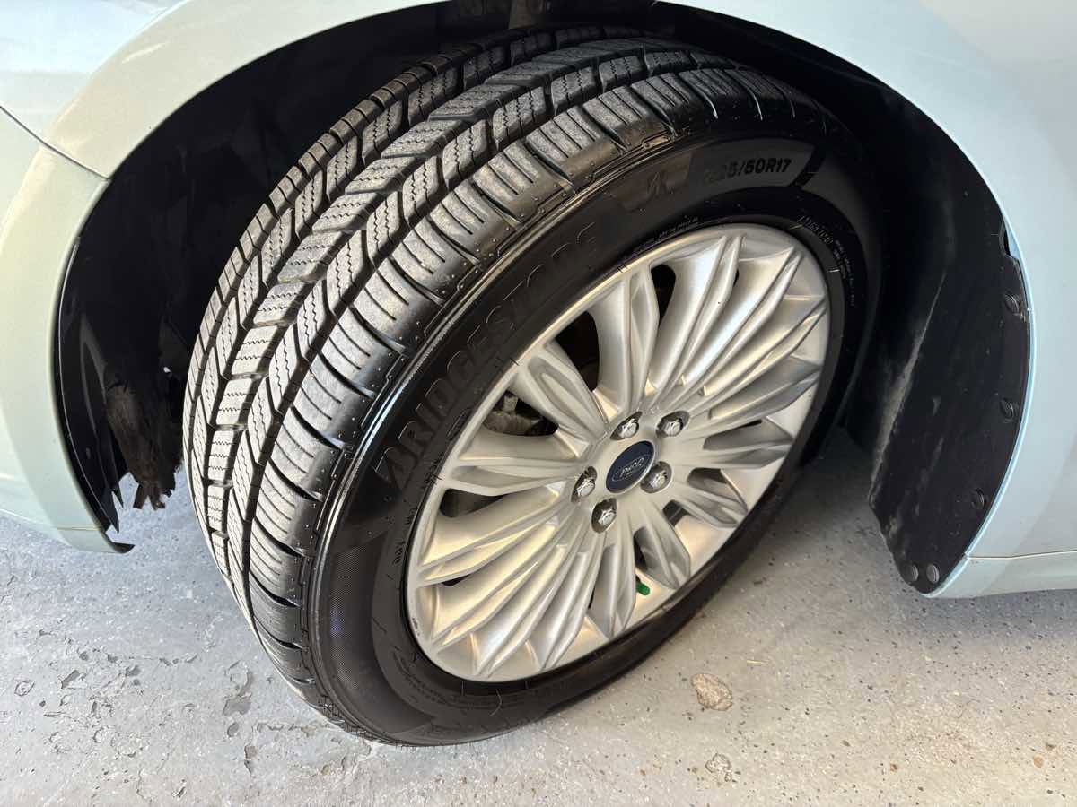 Used 2014 Ford Fusion SE w/ Equipment Group 502A image 29