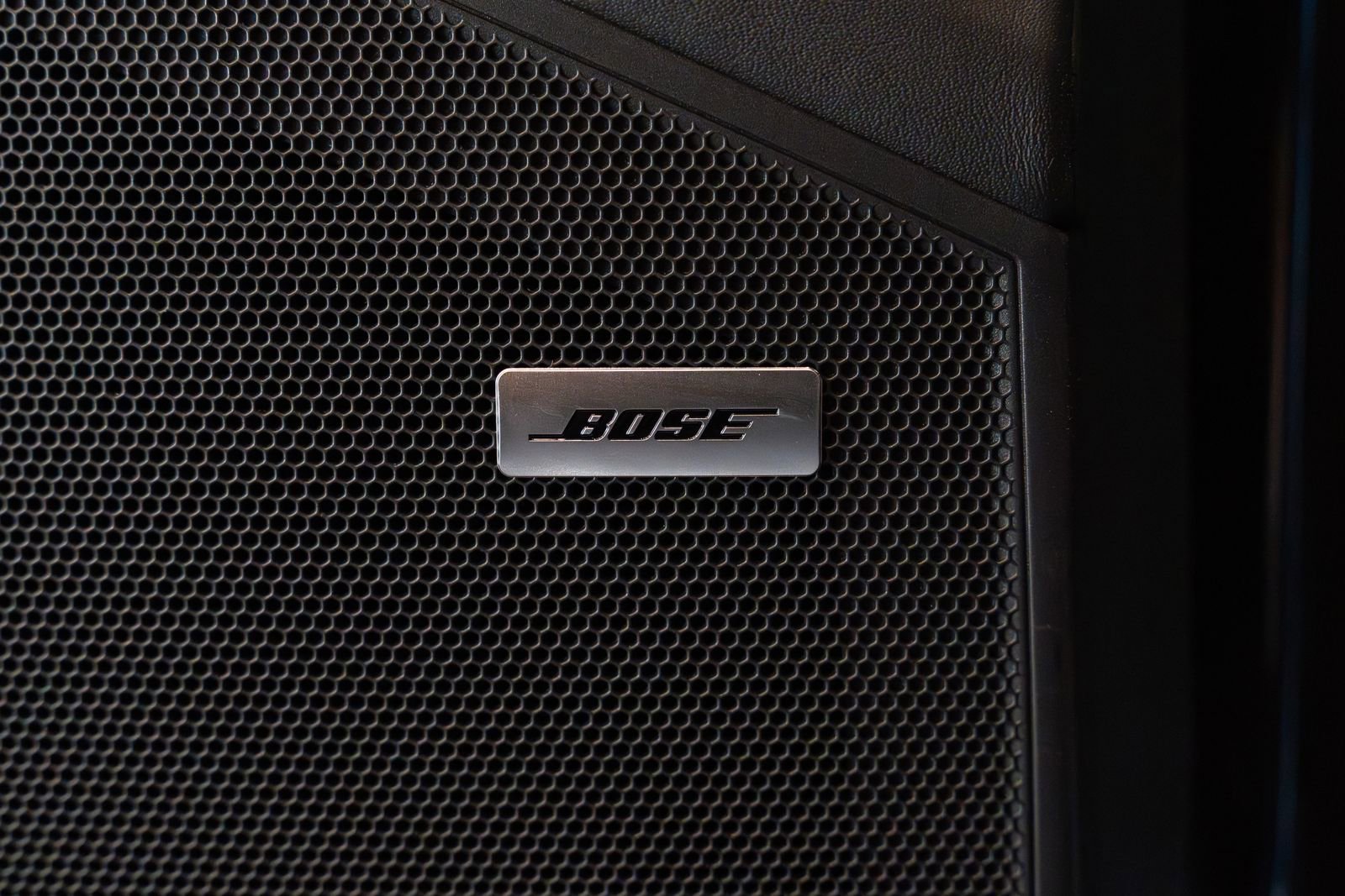 Used 2024 Porsche Cayenne Turbo GT image 17