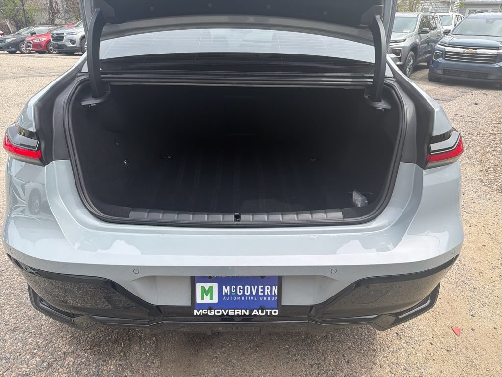 Used 2025 BMW i7 eDrive50 w/ M Sport Package RWD image 44