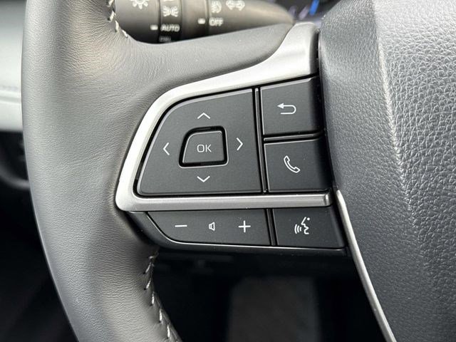 Used 2026 Toyota Highlander XLE image 25